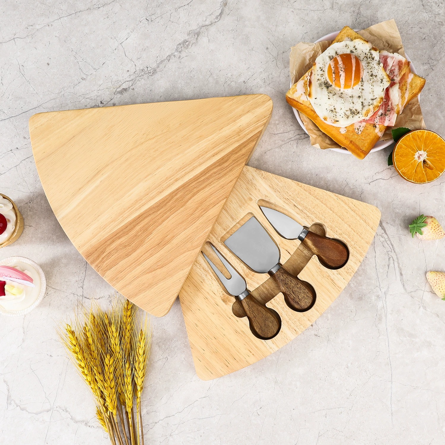 Fan-Shaped Folding Rubberwood Cheese Board