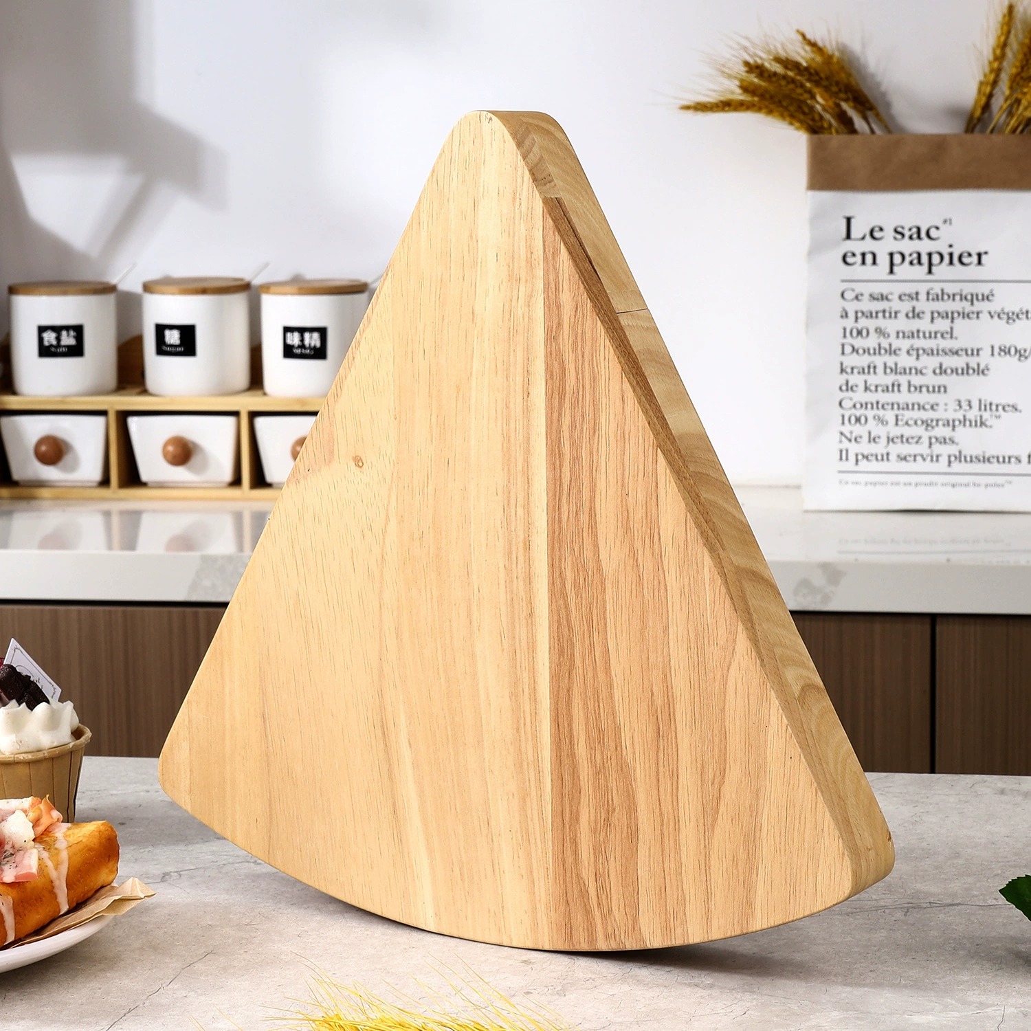 Fan-Shaped Folding Rubberwood Cheese Board
