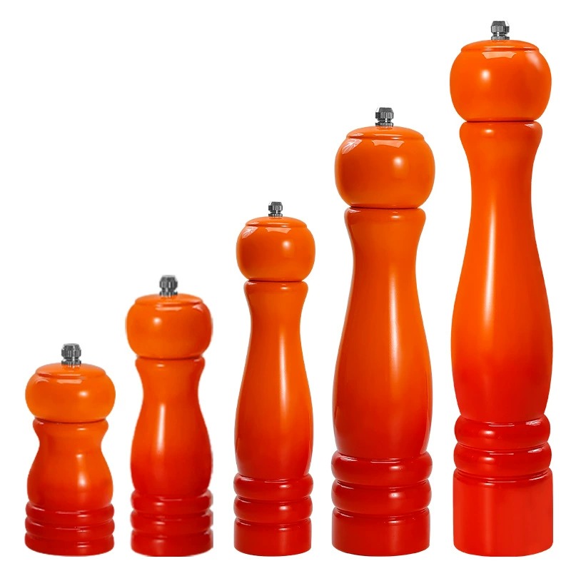Wooden Pepper Mill with Gradient Finish, Customizable Colors